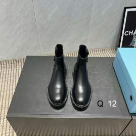 Picture of Prada Shoes _SKUPradasz35-40J090618878